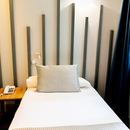 Hostal Carmen-Gran Via Madrid Exterior foto